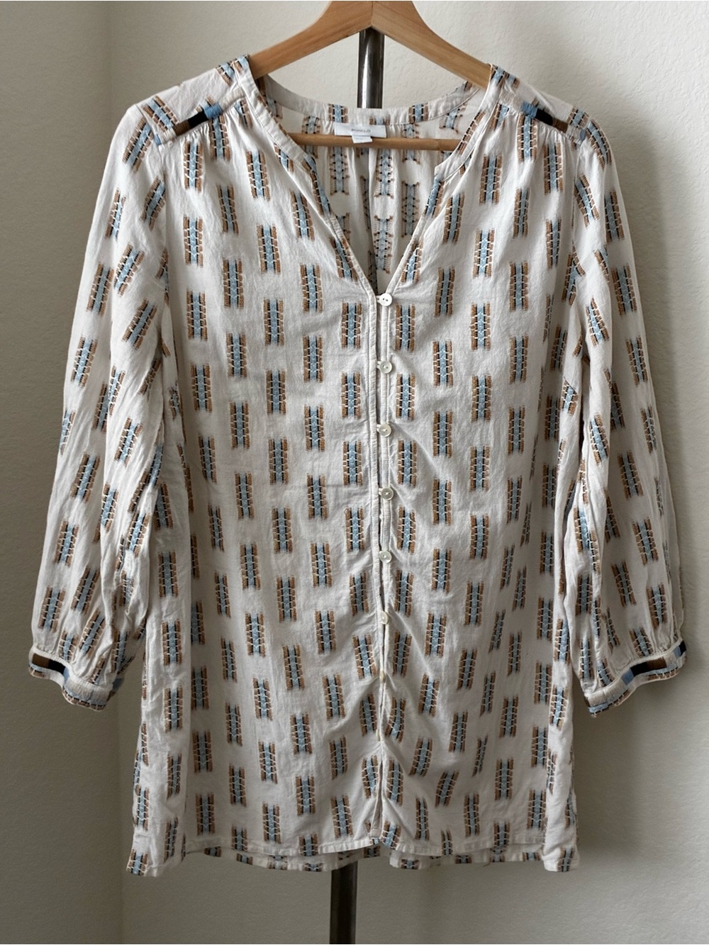***As-Is Pure Jill Sz M Cream Blue Brown Tan Blouse Bracelet Length Sleeves